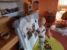 Buchy, buchy, buch, v domě straší duch