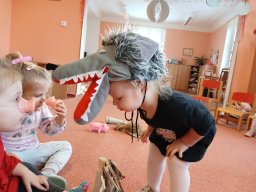 Ten dělá to a ten zas tohle