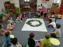 PROSINEC VE SLUNÍČKU