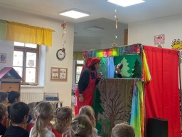 Divadlo Koloběžka - Jak Vítek hledal vítr