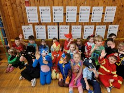KARNEVAL V ZŠ NÁMĚSTÍ MÍRU