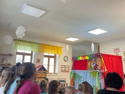 O KOHOUTKOVI A SLEPIČCE