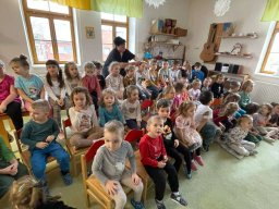 O KOHOUTKOVI A SLEPIČCE