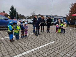 ZPÍVÁNÍ K OTEVŘENÍ PARKOVIŠTĚ