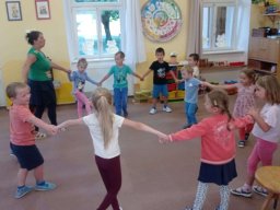 ZÁČÍ U LIŠTIČEK