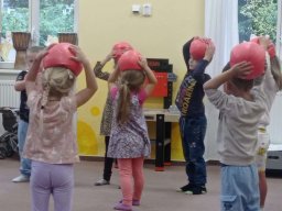 ZÁČÍ U LIŠTIČEK